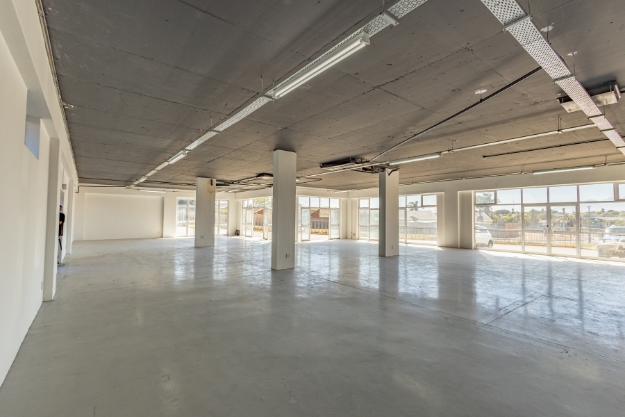To Let commercial Property for Rent in Vredekloof Western Cape
